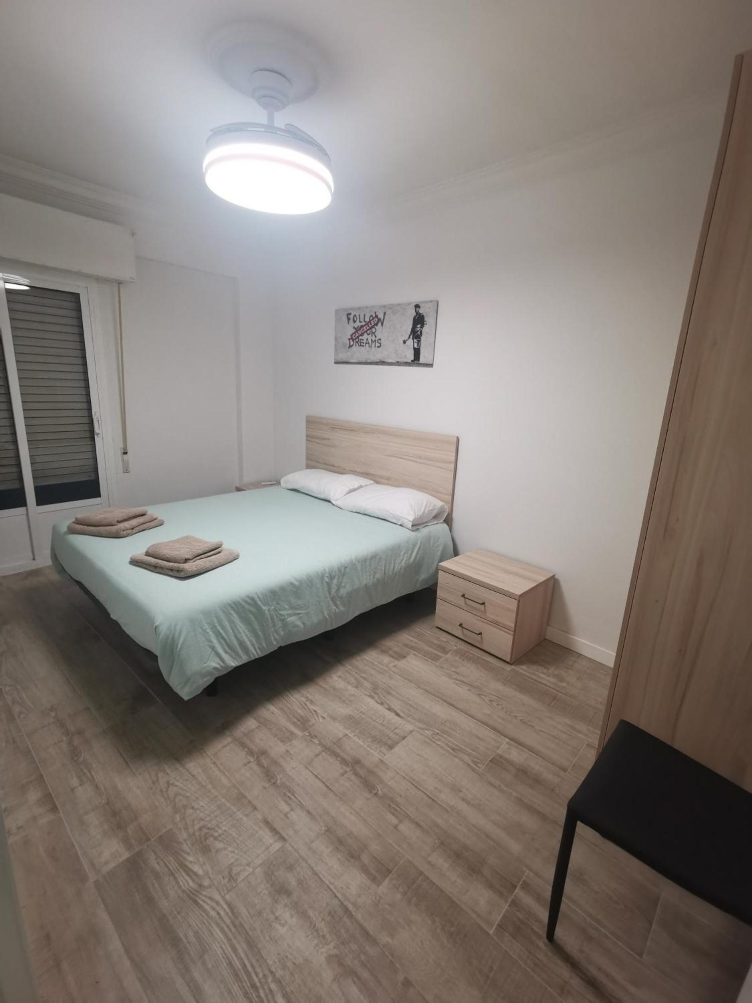 Apartamento El Pilar 5 Zaragoza Dış mekan fotoğraf