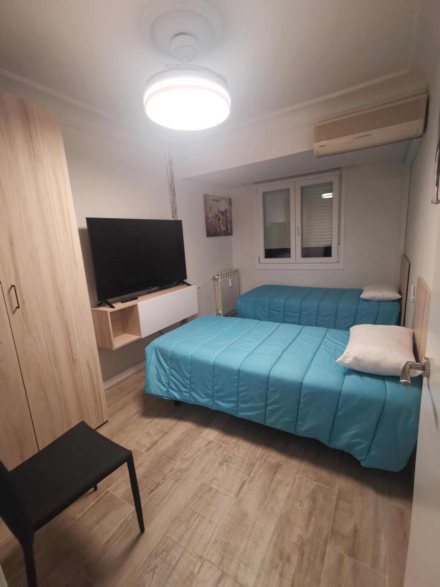 Apartamento El Pilar 5 Zaragoza Dış mekan fotoğraf